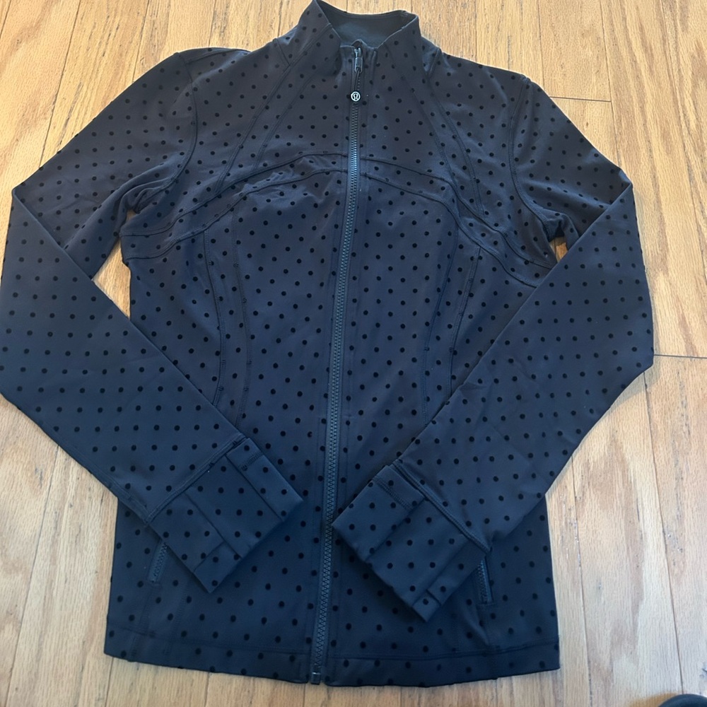 Lululemon NWOT Polka Flock Define Jacket size 10